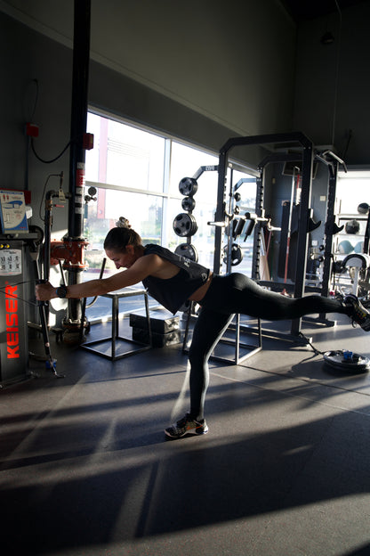 RUN + LIFT Muscle Tee